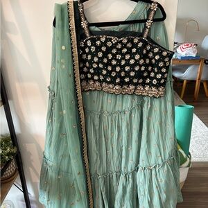 Indian outfit Green Lehenga Set